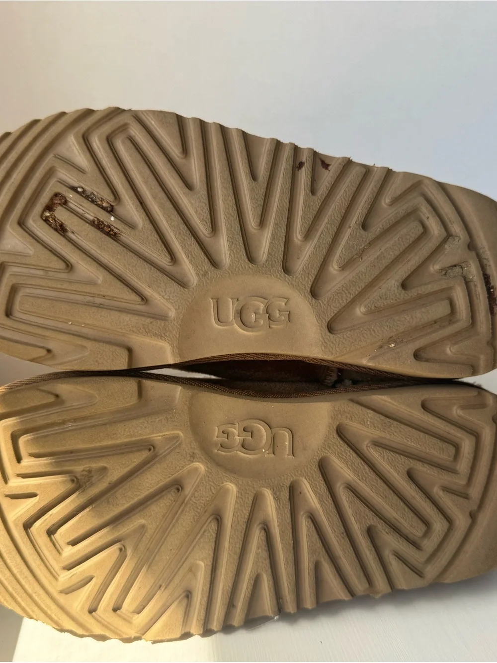 Uggs Chestnut Suede Lined Short Boots